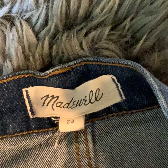 Size 23 high waisted madewell jean shorts - Picture 3 of 3